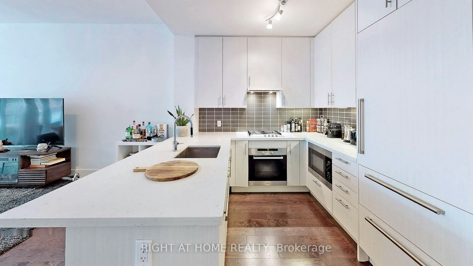 920-39 Queens Quay E, Toronto, ON, M5E 0A5 - 6