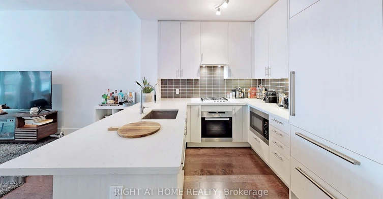 920-39 Queens Quay E, Toronto, ON, M5E 0A5 - 6