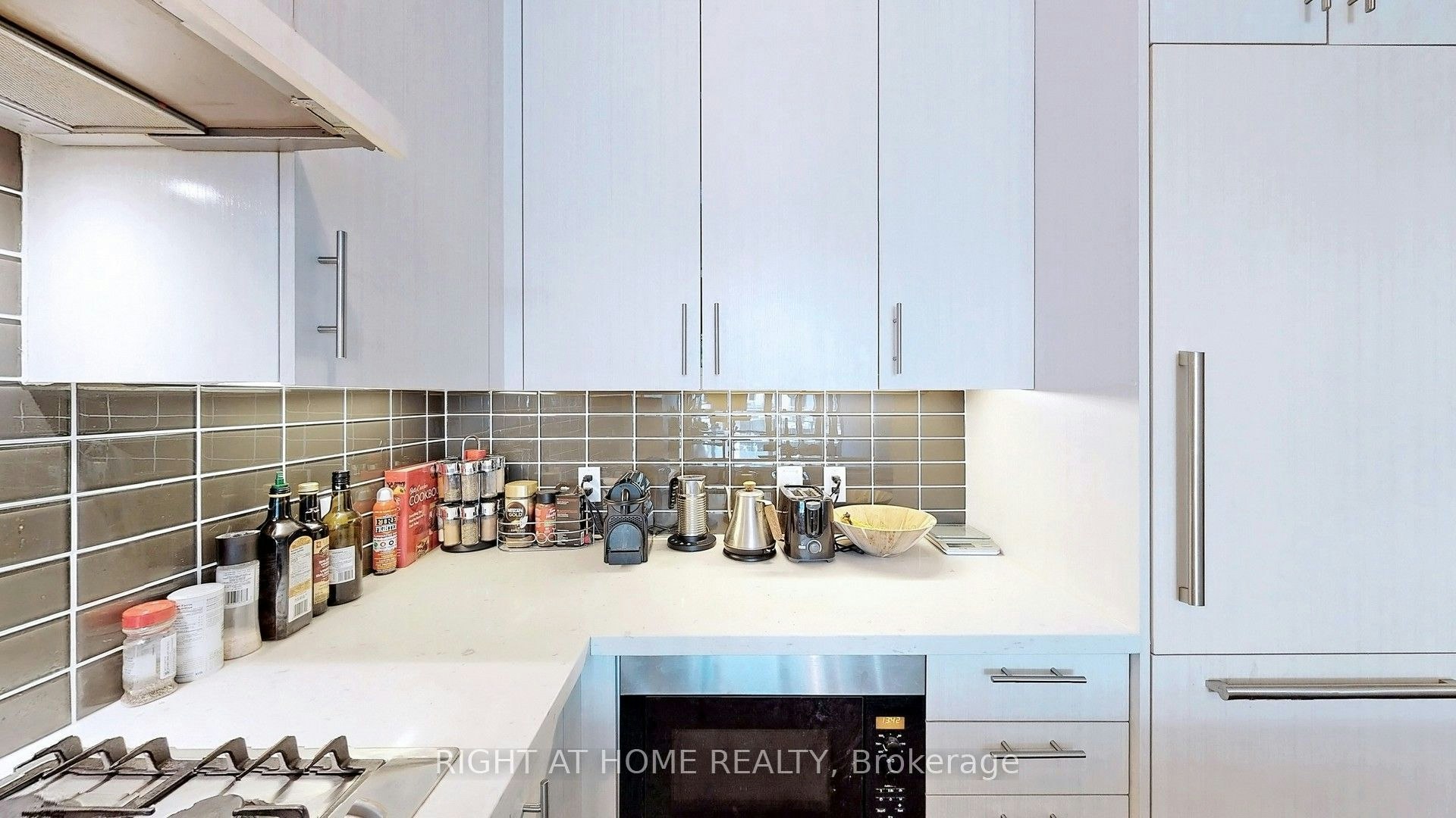 920-39 Queens Quay E, Toronto, ON, M5E 0A5 - 8