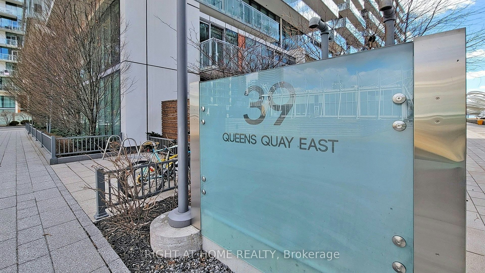 920-39 Queens Quay E, Toronto, ON, M5E 0A5