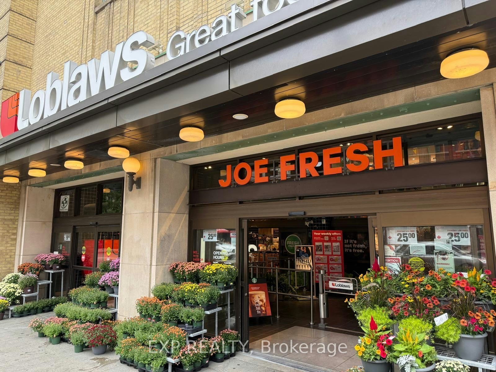 2210-365 Church Street, Toronto, ON, M5B 1H6 - 10