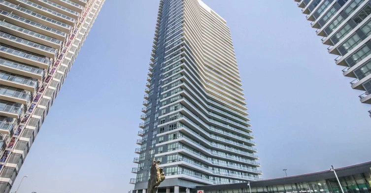 Sph09-117 Mcmahon Drive, Toronto, ON, M2K 2X9