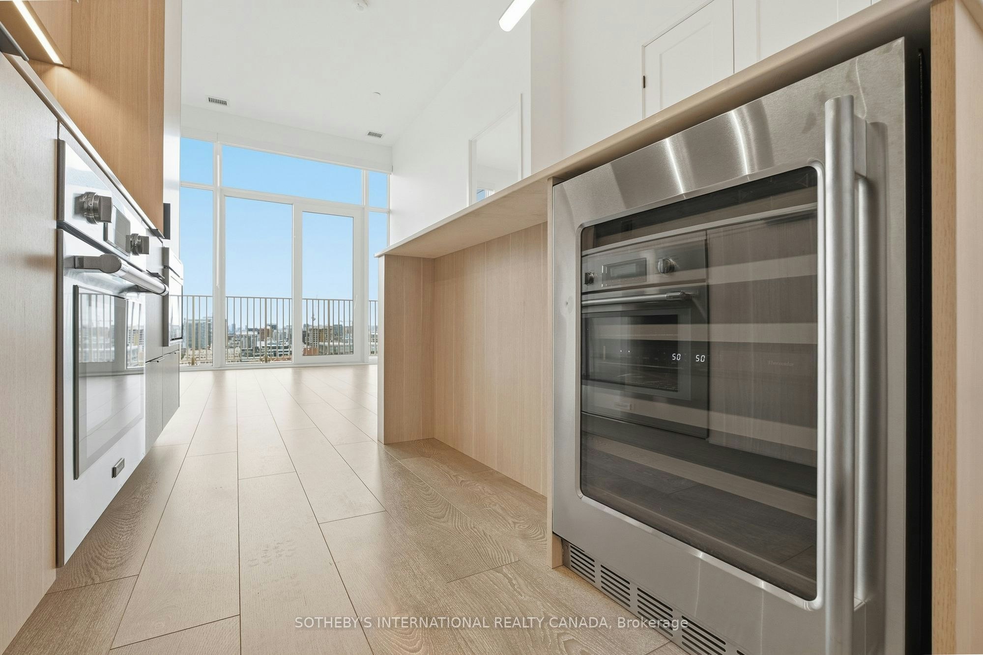 PH01-88 Bathurst Street, Toronto, ON, M5V 0W8 - 7