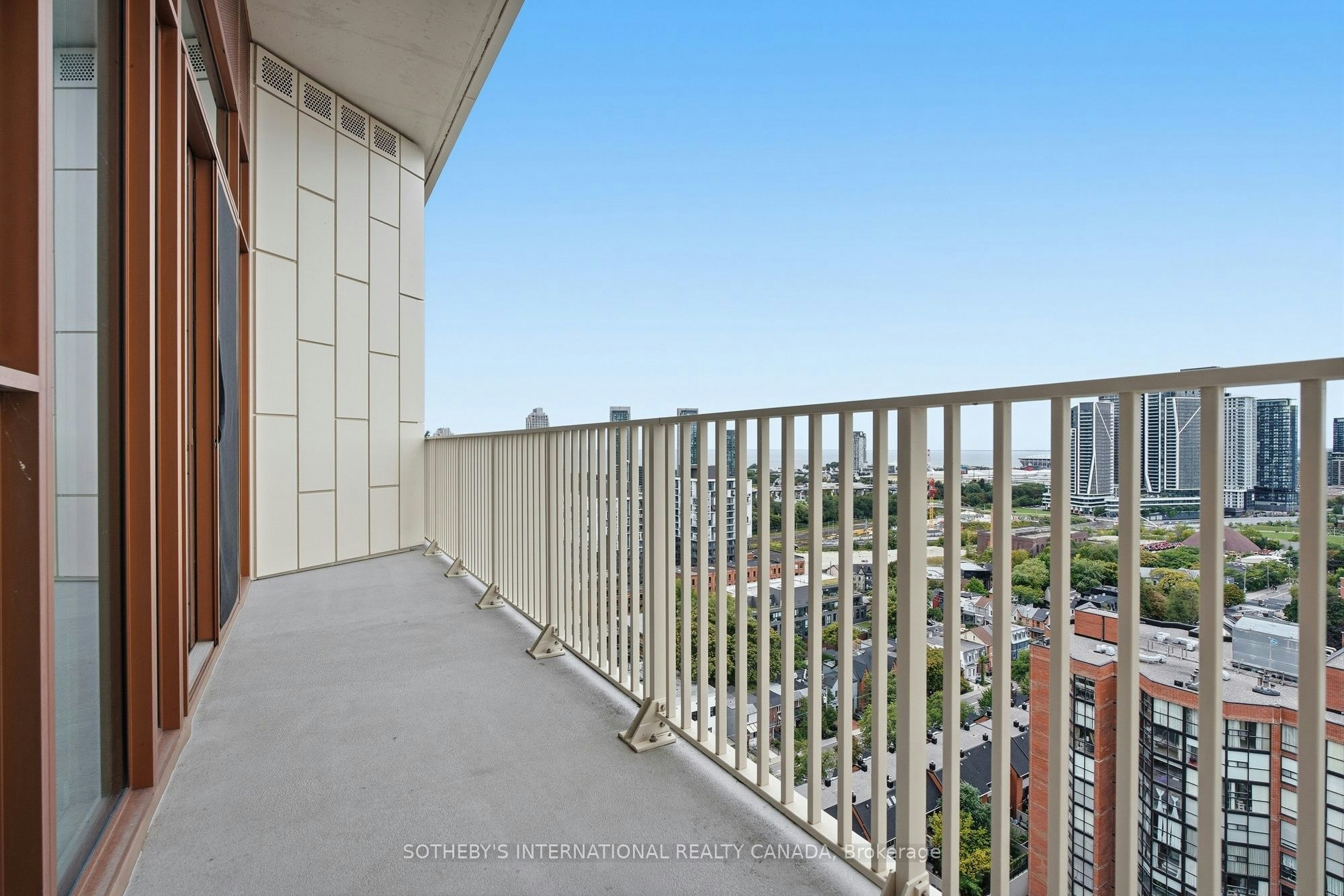 PH01-88 Bathurst Street, Toronto, ON, M5V 0W8 - 22