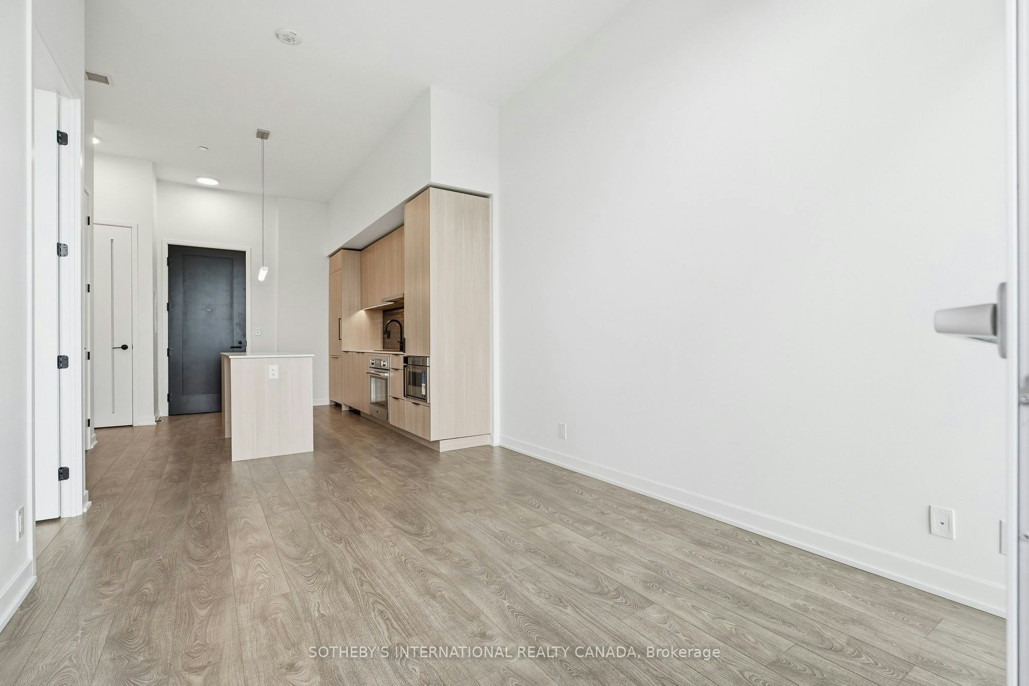 PH01-88 Bathurst Street, Toronto, ON, M5V 0W8 - 11
