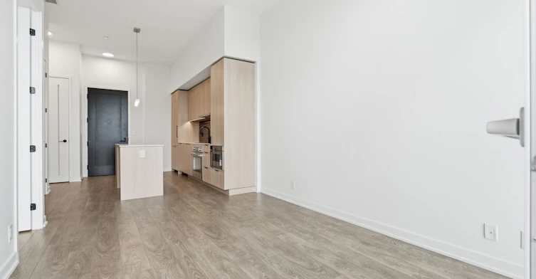 PH01-88 Bathurst Street, Toronto, ON, M5V 0W8 - 11