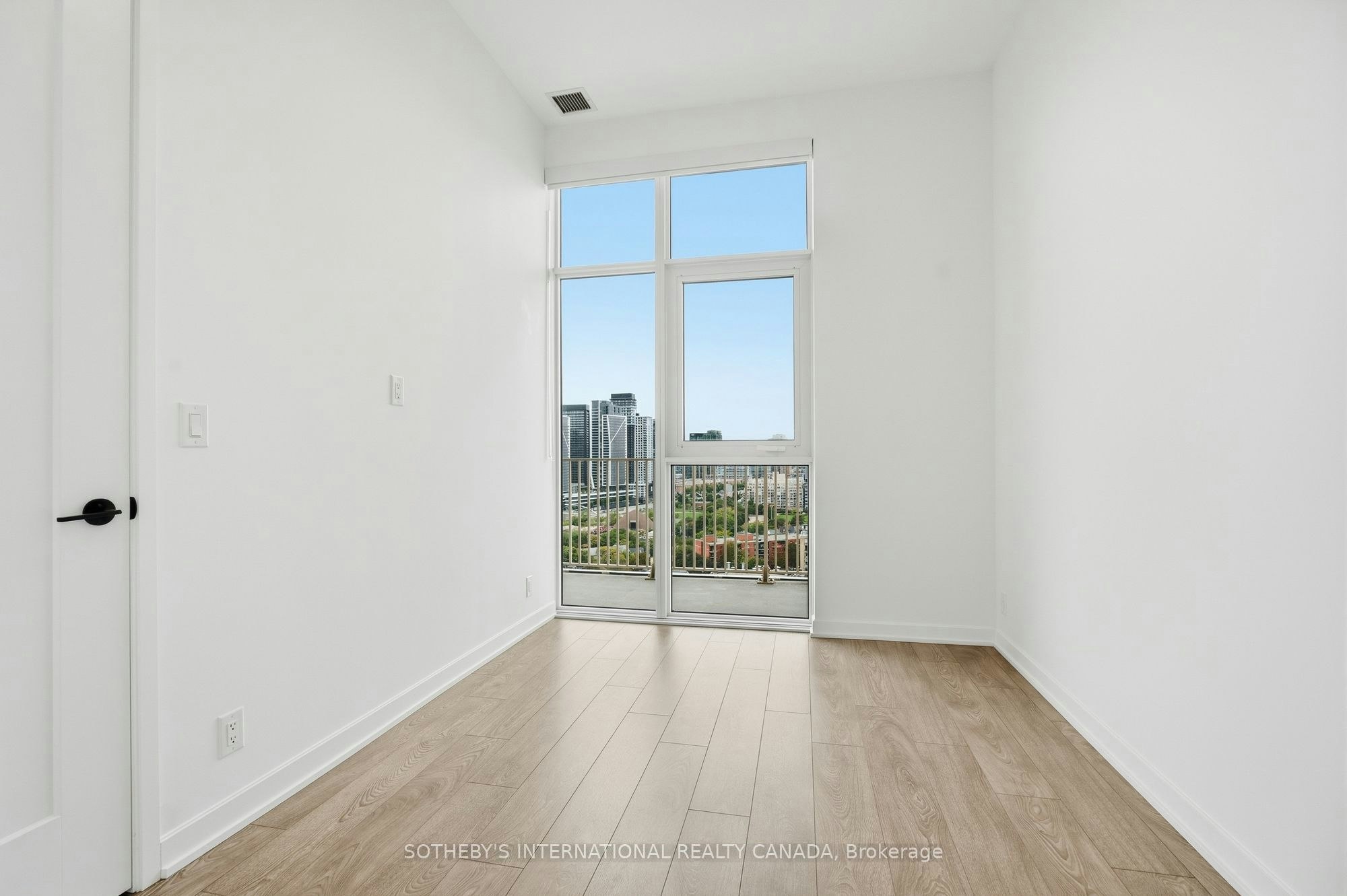 PH01-88 Bathurst Street, Toronto, ON, M5V 0W8 - 14