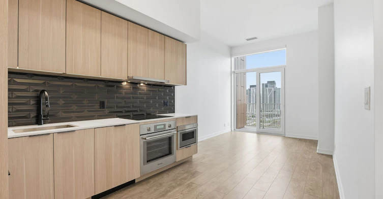 PH14-88 Bathurst Street, Toronto, ON, M5V 0W8 - 3