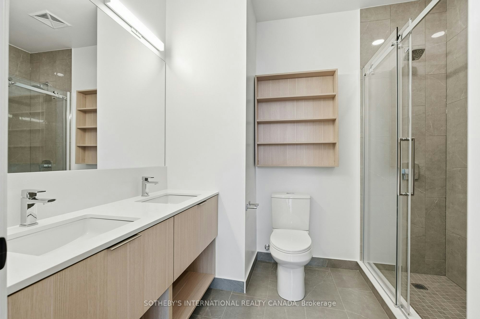 PH14-88 Bathurst Street, Toronto, ON, M5V 0W8 - 17