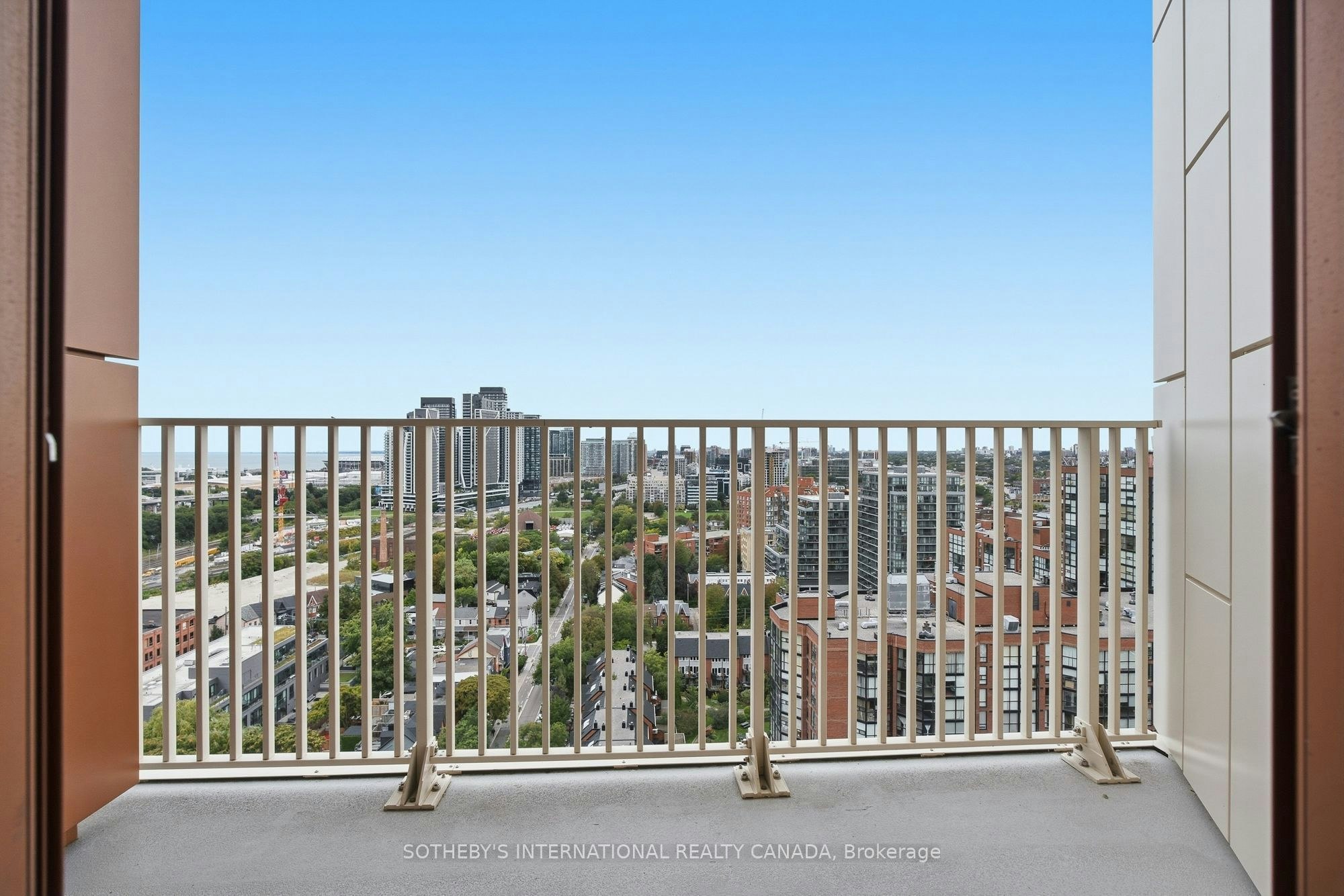 PH14-88 Bathurst Street, Toronto, ON, M5V 0W8 - 25