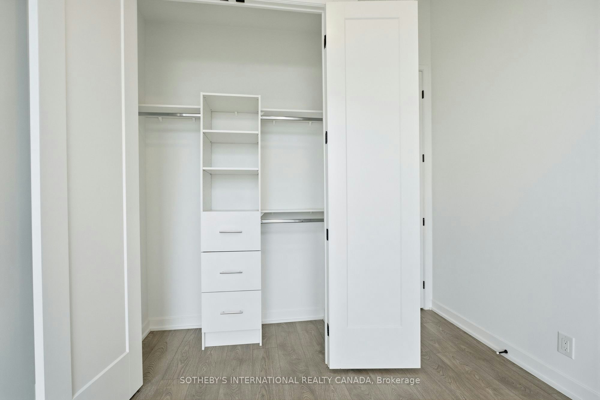 PH14-88 Bathurst Street, Toronto, ON, M5V 0W8 - 22