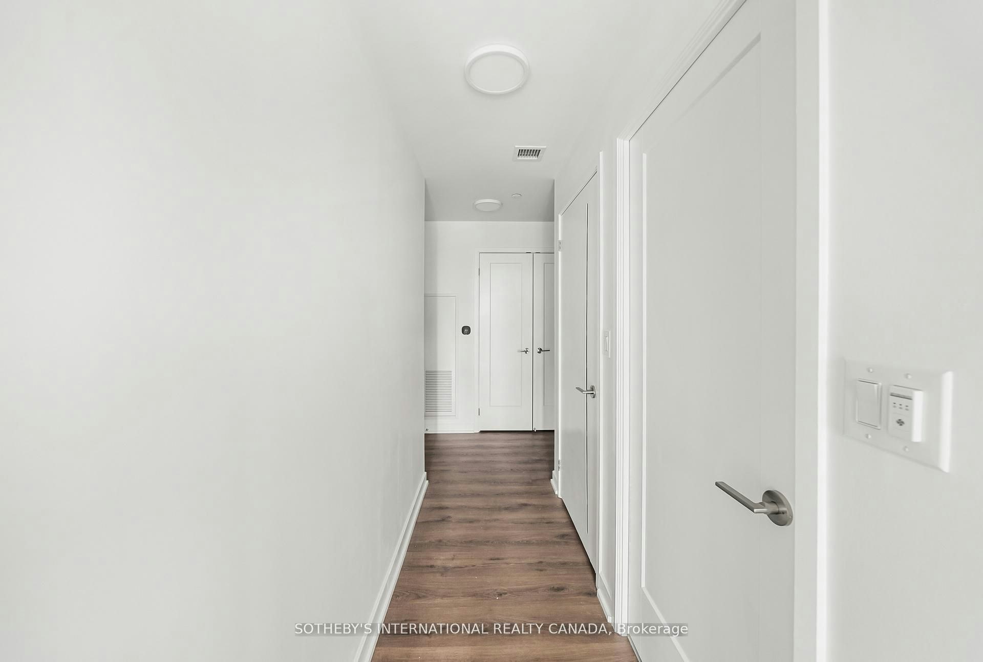 1217-88 Bathurst Street, Toronto, ON, M5V 0W8 - 9