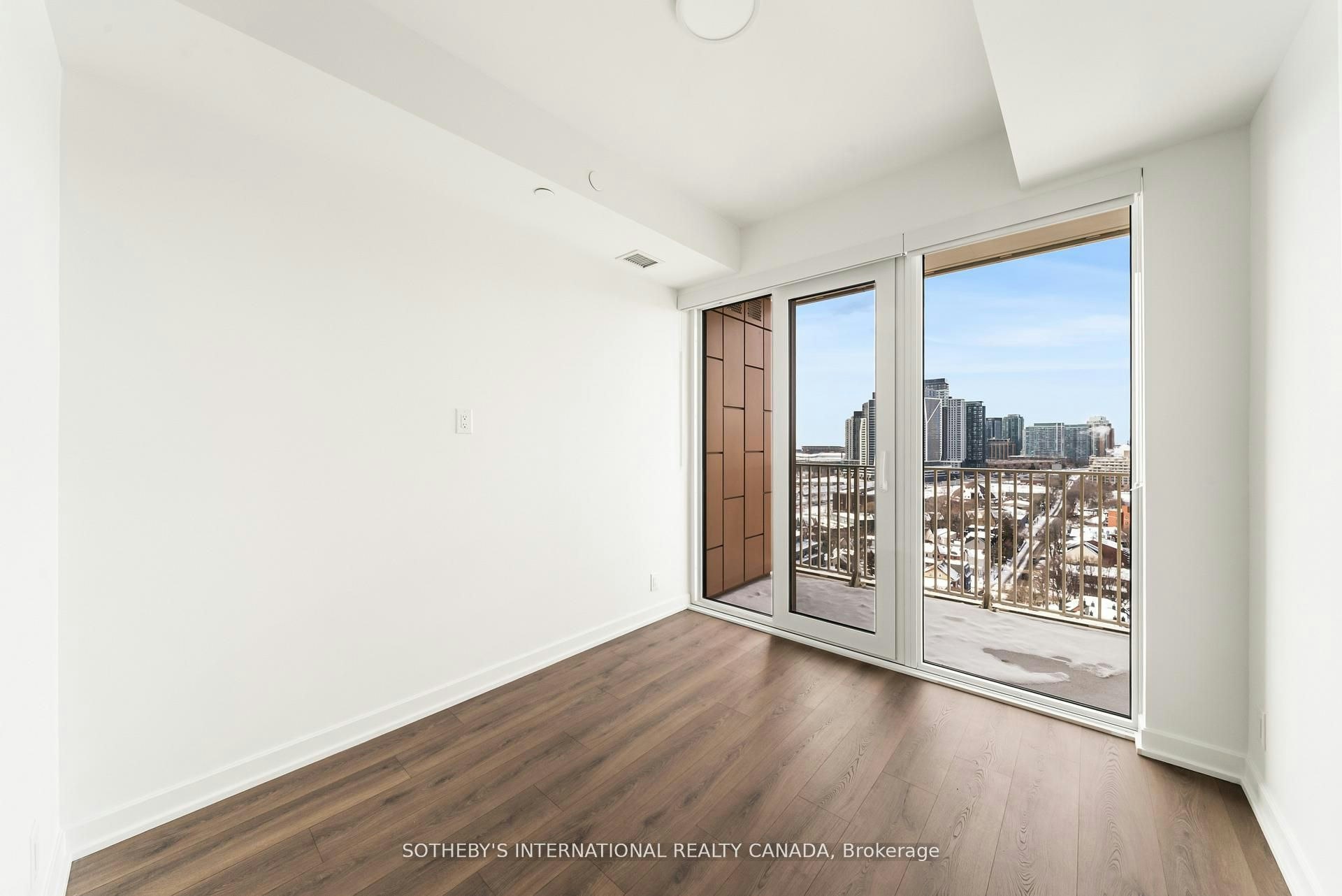 1217-88 Bathurst Street, Toronto, ON, M5V 0W8 - 12