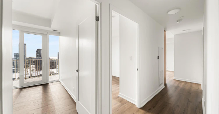 1217-88 Bathurst Street, Toronto, ON, M5V 0W8 - 10