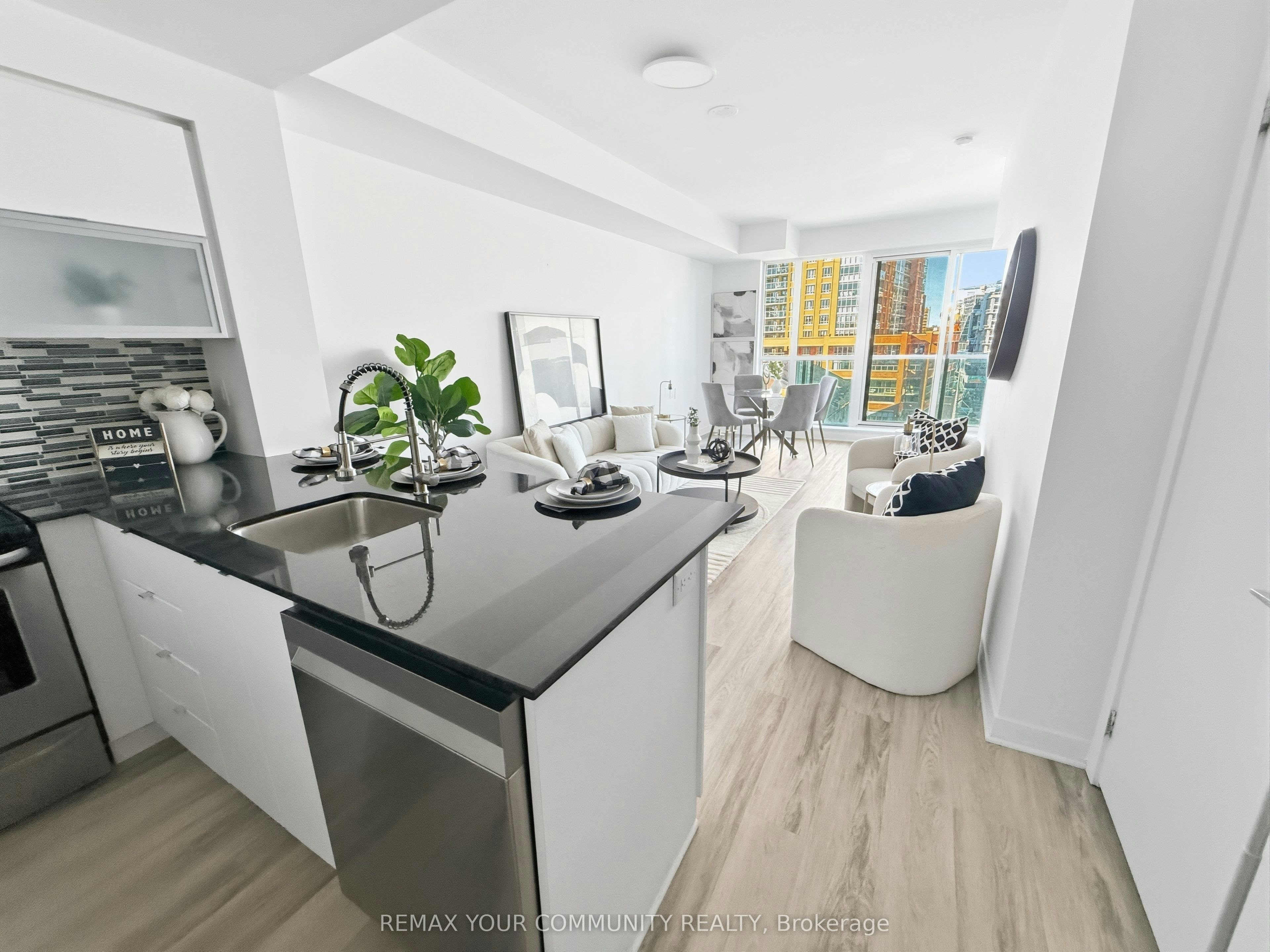 618-150 East Liberty Street, Toronto, ON, M6K 3R5