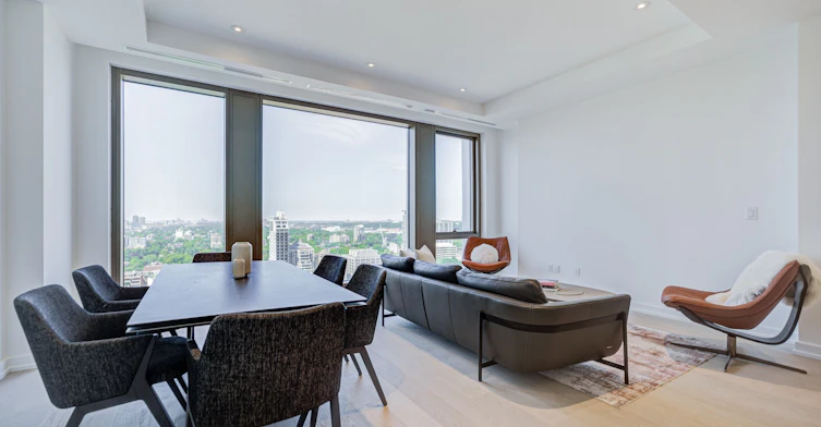 2202-1315 Bay Street, Toronto, ON, M5R 0E4 - 2