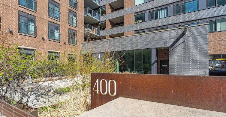 505-400 Wellington Street, Toronto, ON, M5V 0B5 - 2