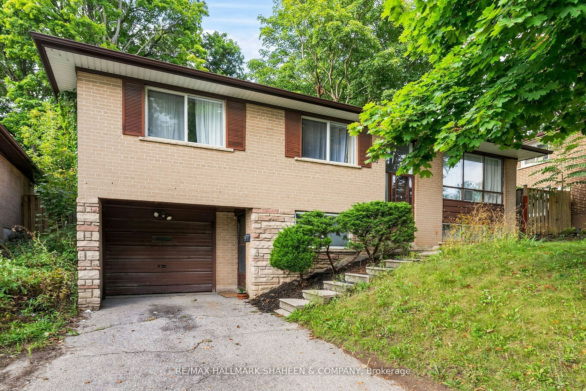 Main-96 Rameau Drive, Toronto, ON, M2H 1T9