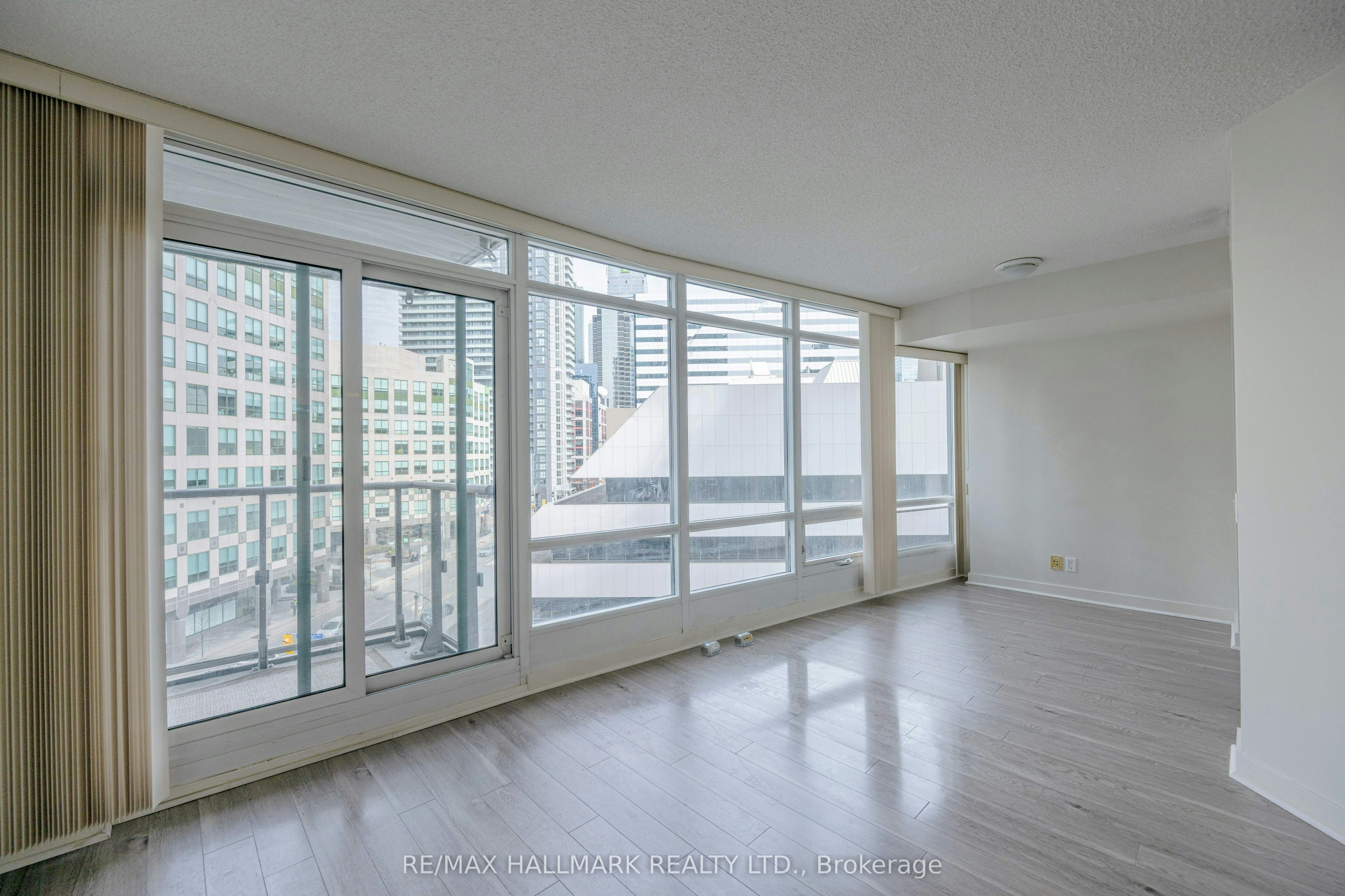 701-361 Front Street, Toronto, ON, M5V 3R5 - 9