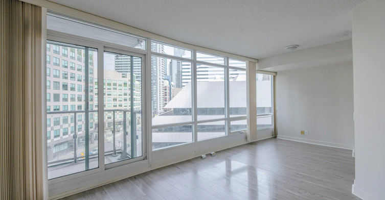 701-361 Front Street, Toronto, ON, M5V 3R5 - 9