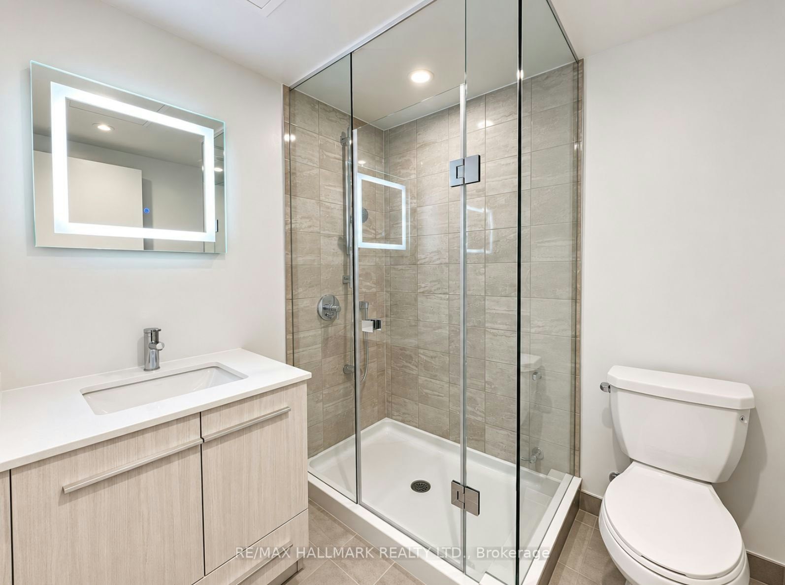 1402-8 Cumberland Street, Toronto, ON, M4W 0B6 - 11