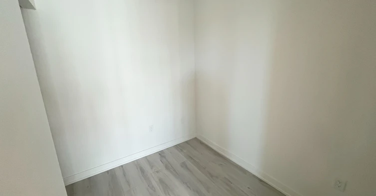 1801N-120 Broadway Avenue, Toronto, ON, M4P 0E9 - 16