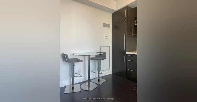 2210-65 St Mary Street, Toronto, ON, M5S 0A6 - 5