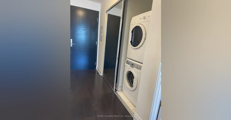 2210-65 St Mary Street, Toronto, ON, M5S 0A6 - 10