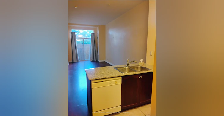 110-1720 Eglinton Avenue E, Toronto, ON, M4A 2X8 - 5