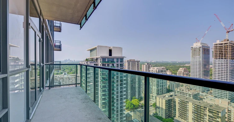 2521-70 Roehampton Avenue, Toronto, ON, M4P 1R2 - 15