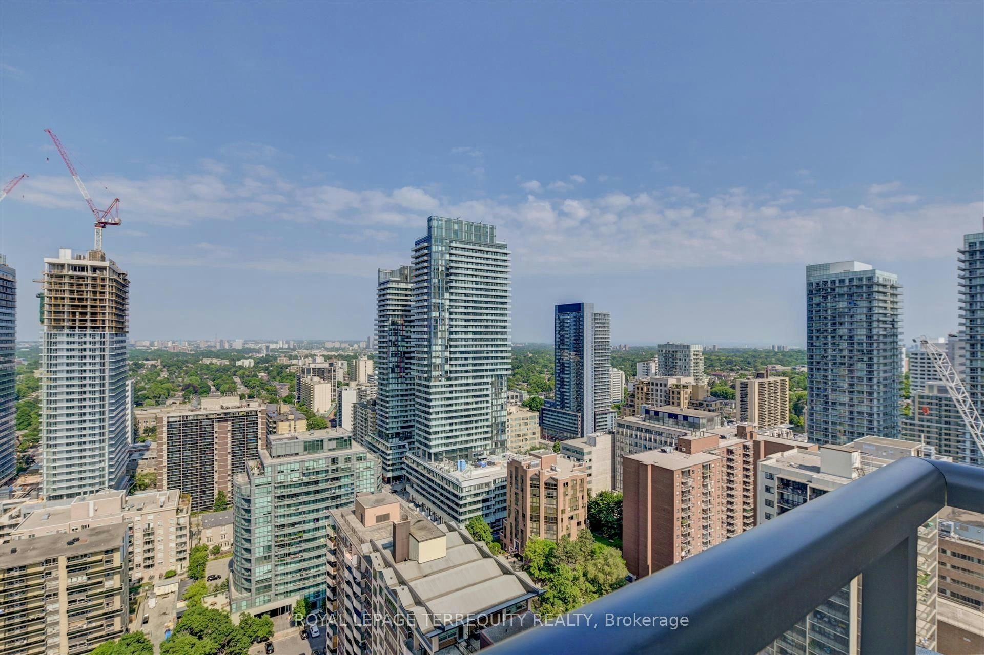 2521-70 Roehampton Avenue, Toronto, ON, M4P 1R2 - 24