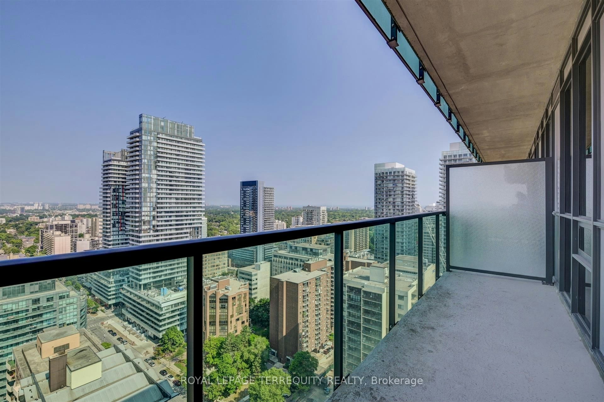 2521-70 Roehampton Avenue, Toronto, ON, M4P 1R2 - 14
