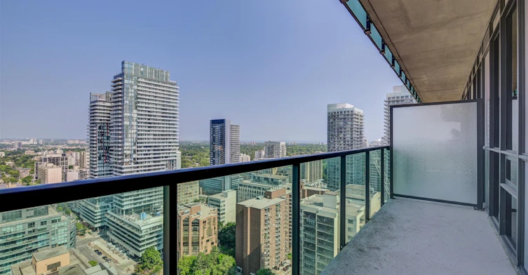 2521-70 Roehampton Avenue, Toronto, ON, M4P 1R2 - 14