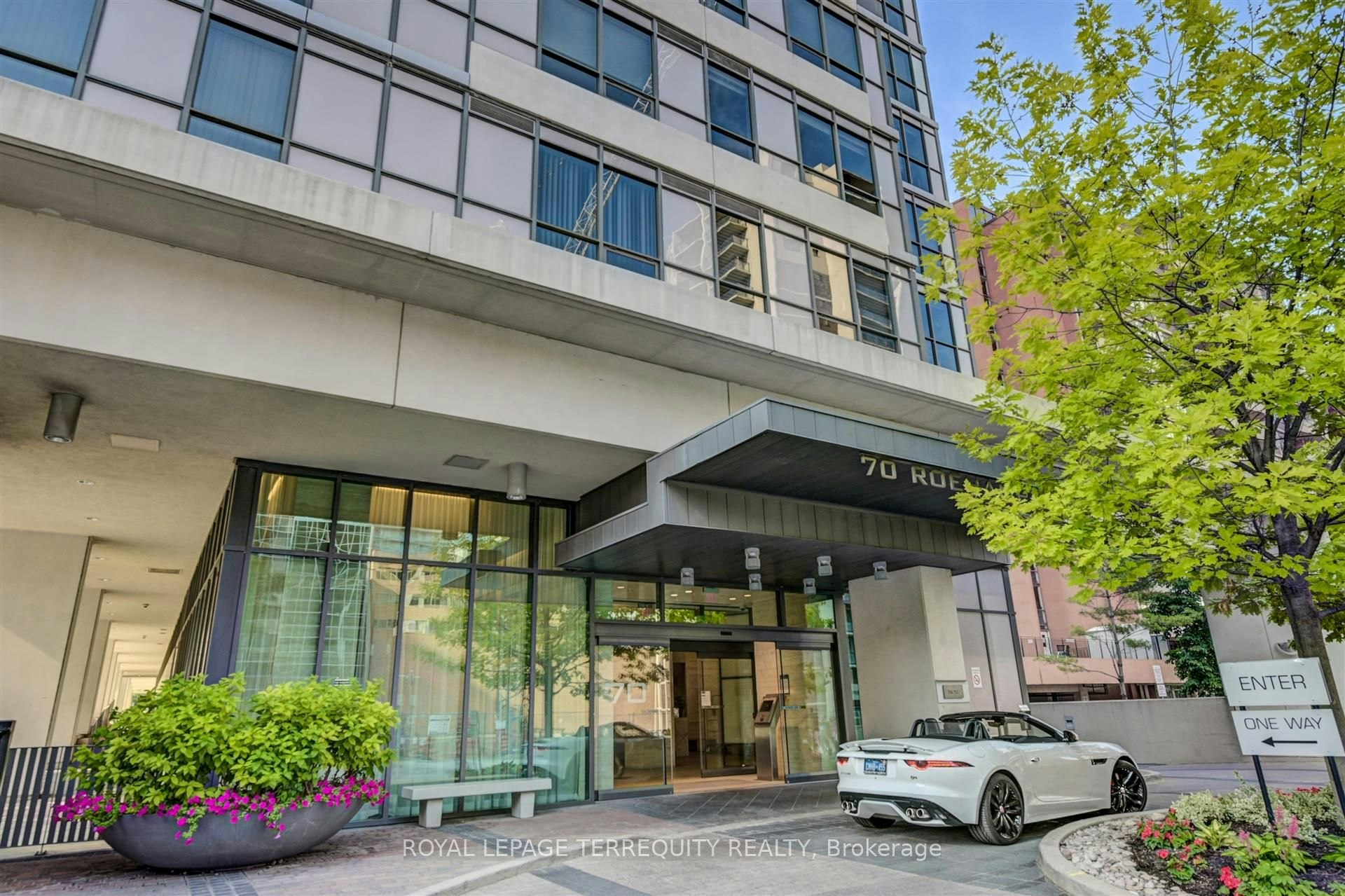 2521-70 Roehampton Avenue, Toronto, ON, M4P 1R2 - 28
