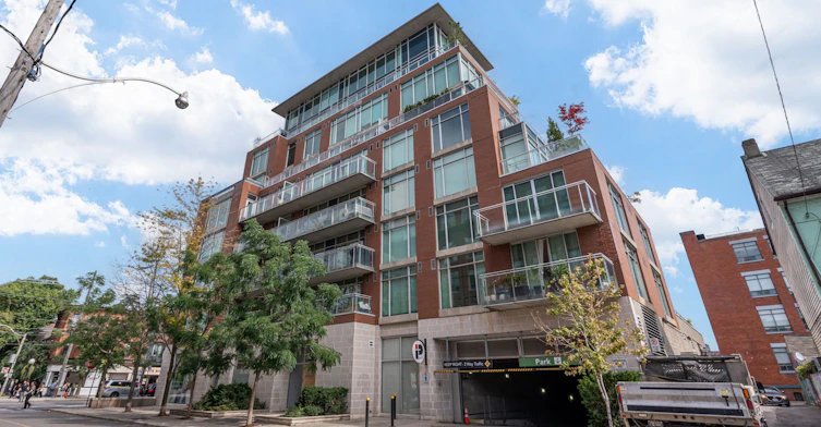 306-301 Markham Street, Toronto, ON, M6J 3X2 - 2