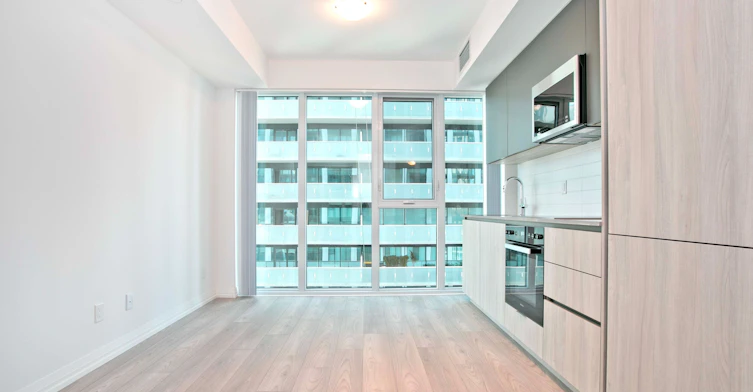 2528-400 King Street W, Toronto, ON, M5V 1K2 - 11