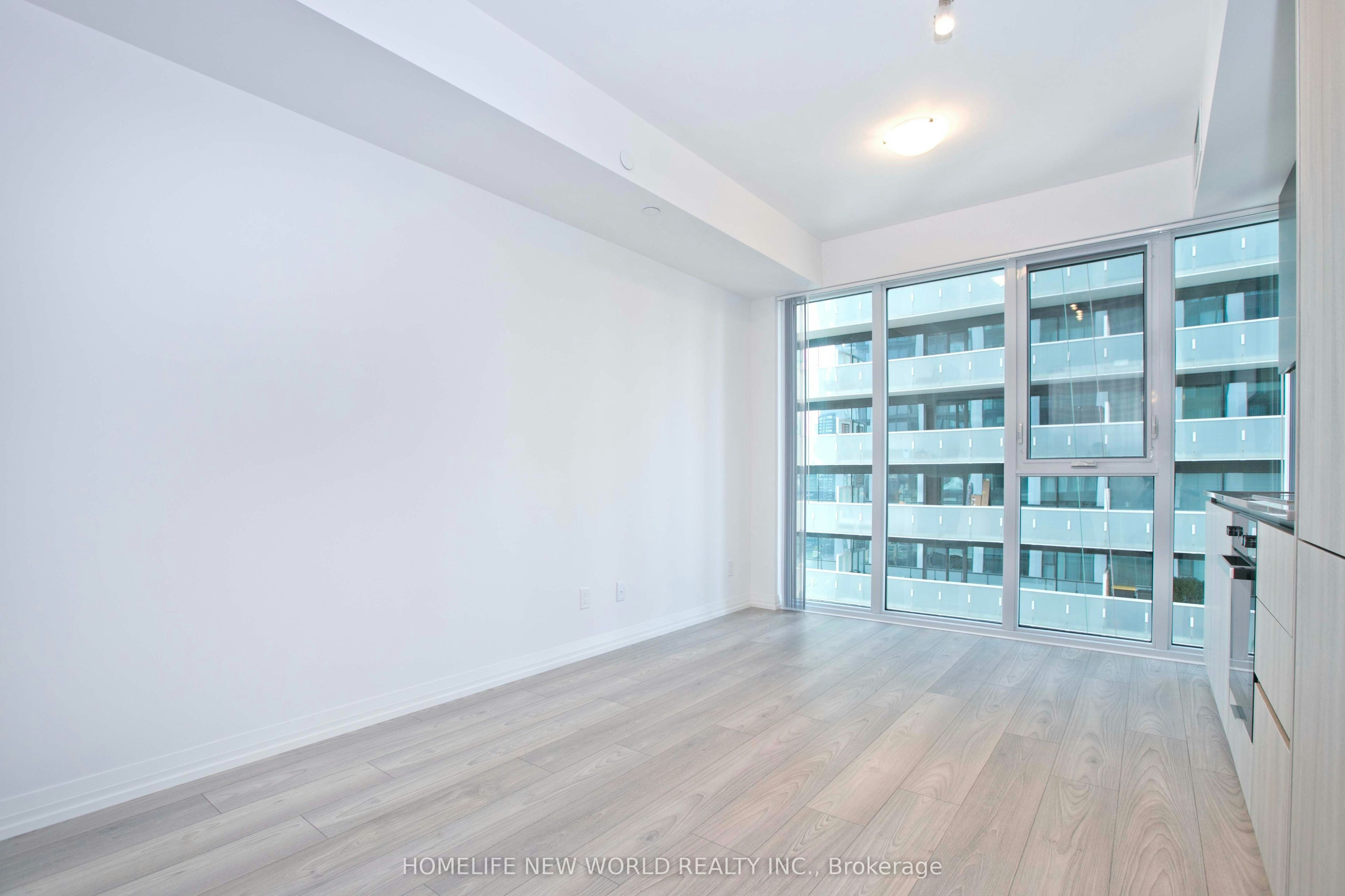 2528-400 King Street W, Toronto, ON, M5V 1K2 - 8