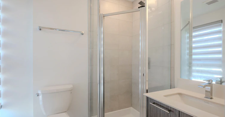 4-35-851 Sheppard Avenue W, Toronto, ON, M3H 0G2 - 5