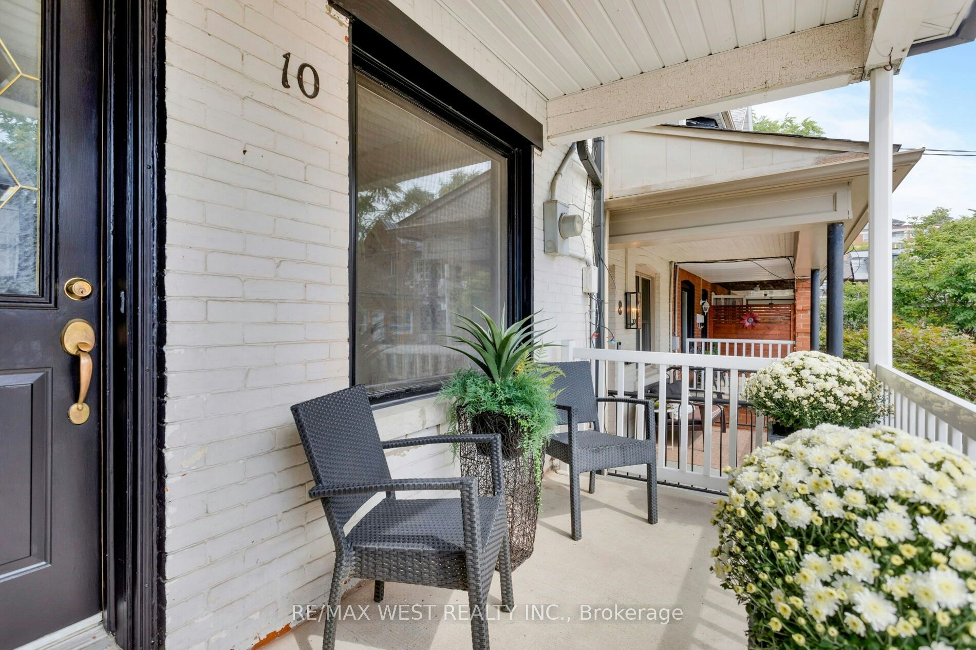10 Marshall Street, Toronto, ON, M6K 1S4