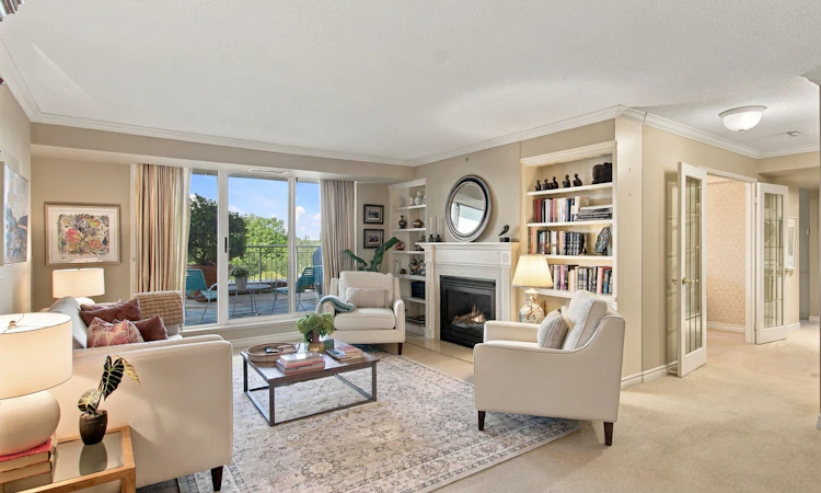 524-18 Concorde Place