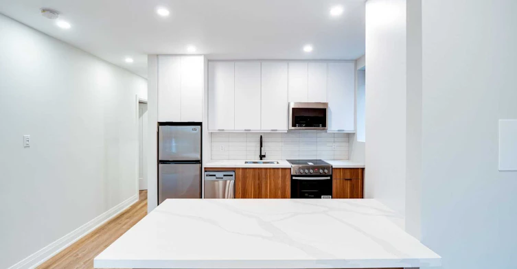 5-1 Greensides Avenue, Toronto, ON, M6G 3P5 - 4