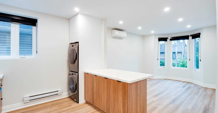 5-1 Greensides Avenue, Toronto, ON, M6G 3P5 - 6