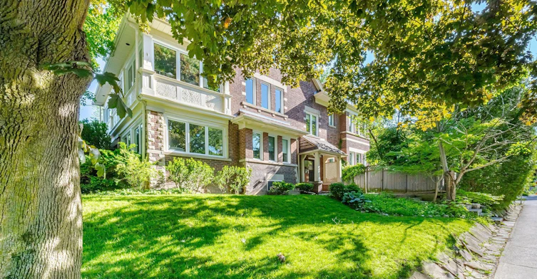 2nd Floor-193 Heath Street W, Toronto, ON, M4V 1V3
