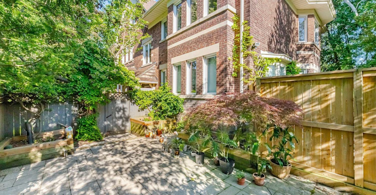 2nd Floor-193 Heath Street W, Toronto, ON, M4V 1V3 - 37