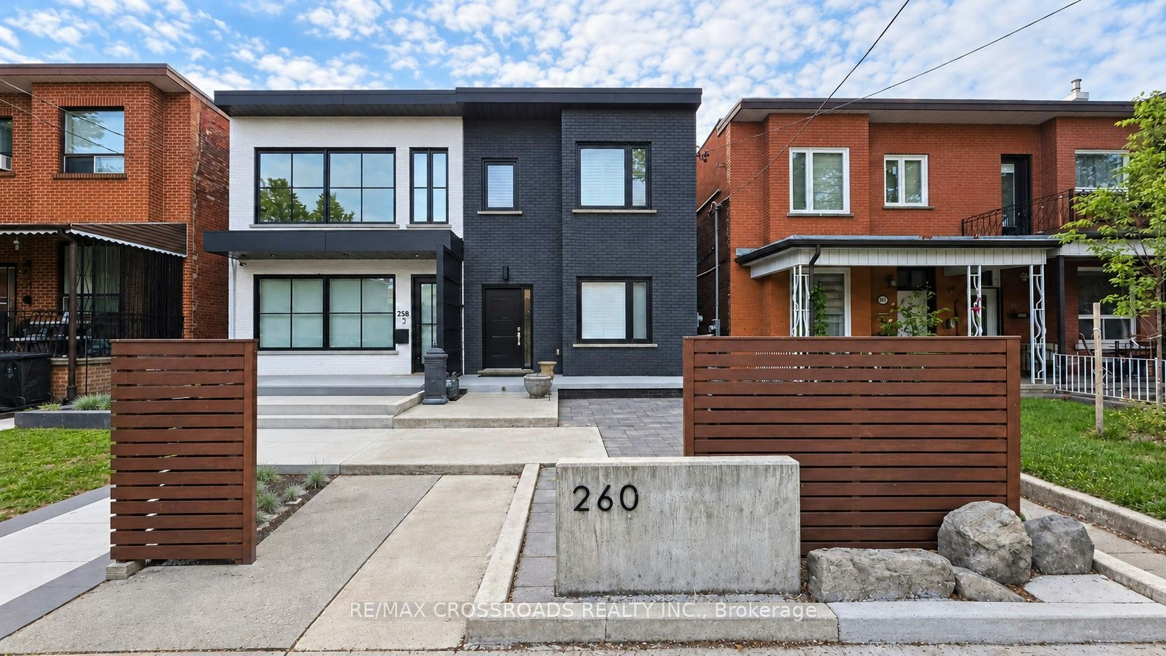 260 Clinton Street, Toronto, ON, M6G 2Y6