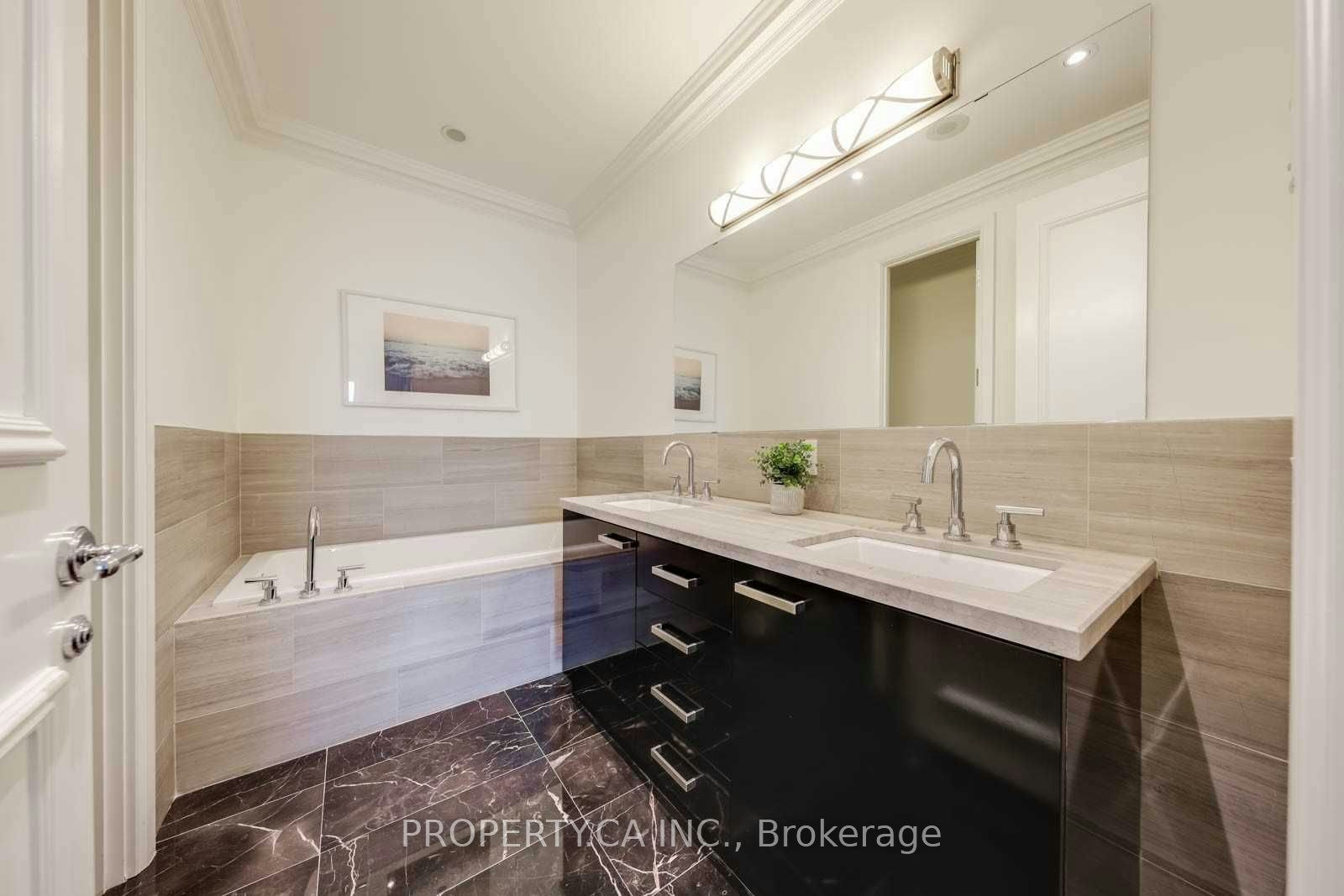 3706-311 Bay Street, Toronto, ON, M5H 4G5 - 12