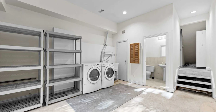 110 Belmont Street, Toronto, ON, M5R 1P8 - 21