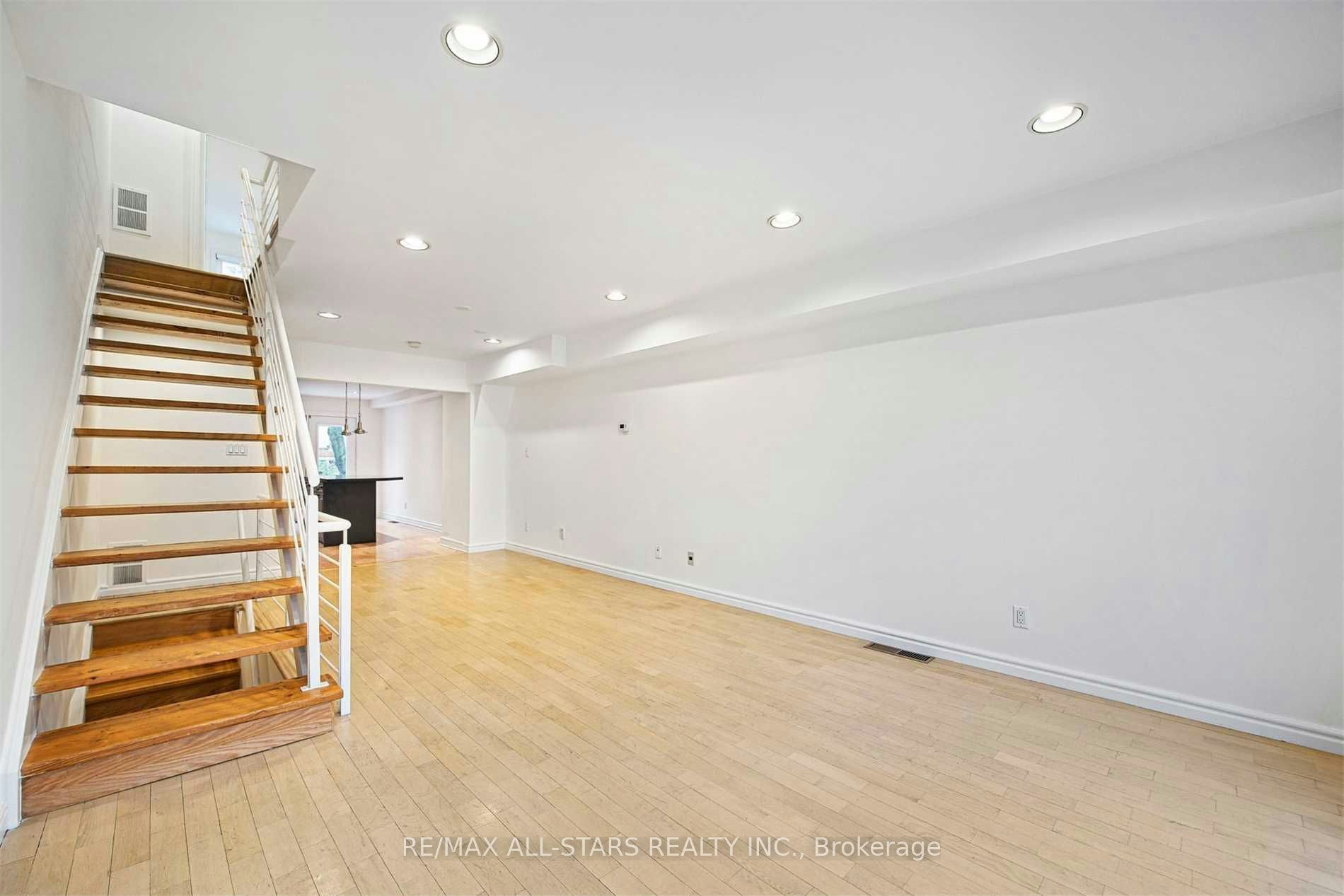 110 Belmont Street, Toronto, ON, M5R 1P8 - 7