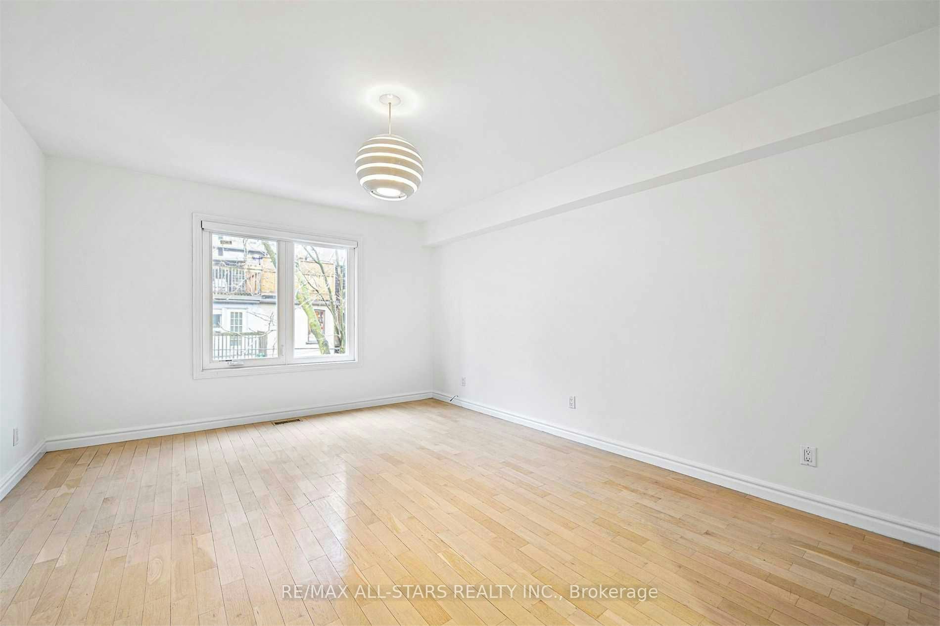 110 Belmont Street, Toronto, ON, M5R 1P8 - 10