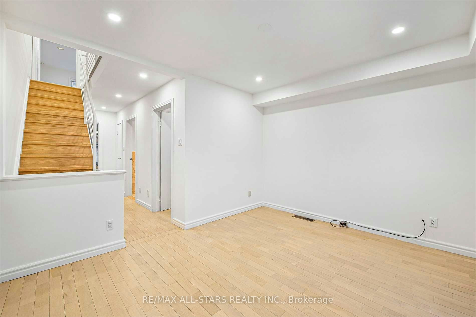 110 Belmont Street, Toronto, ON, M5R 1P8 - 11